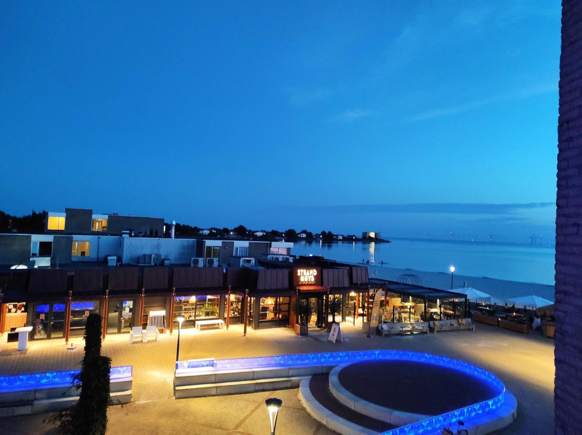 Appartement Ijsselmeer Makkum Strand Exterior photo